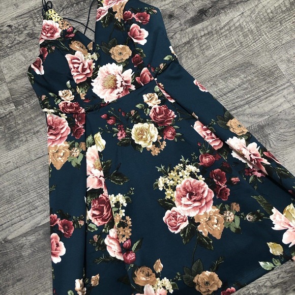 Fifty Street Green Pink Sz L Floral Dress Sleeveless Skater Mini Flare Small C52 - Picture 1 of 7